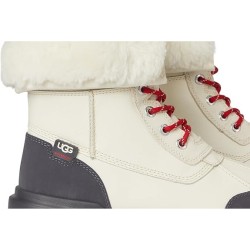 Bottes UGG Adirondack Logo UGG Discrètement Apposé
